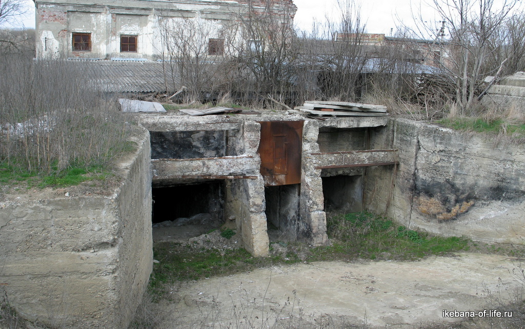 Заброшенная ГЭС рядом со станицей Советская