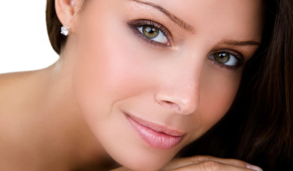 Секреты совершенного образа: как сделать кожу лица гладкой и ровной