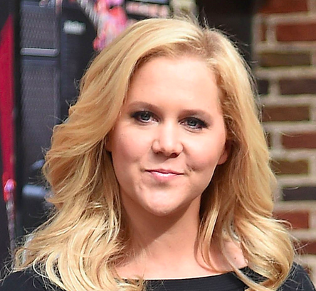 Amy Schumer - www.powtoon.